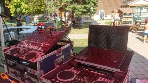 Party ensoleillé tout en musique